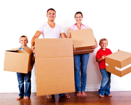 Local removals crew assisting with a Streatham house relocation