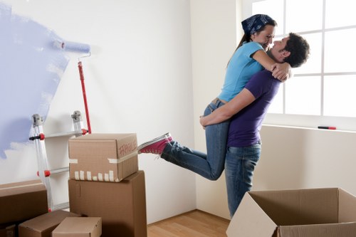 Truck hire for furniture and household transport in Streatham