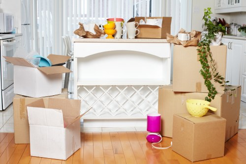 Local moving team handling access challenges in Streatham
