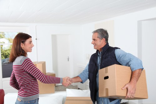 Student removals support for flats and shared homes around Streatham