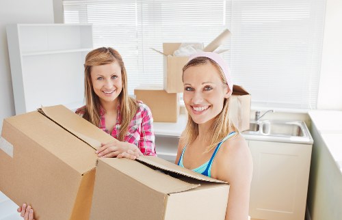 Careful packing and loading for flat removals in Streatham